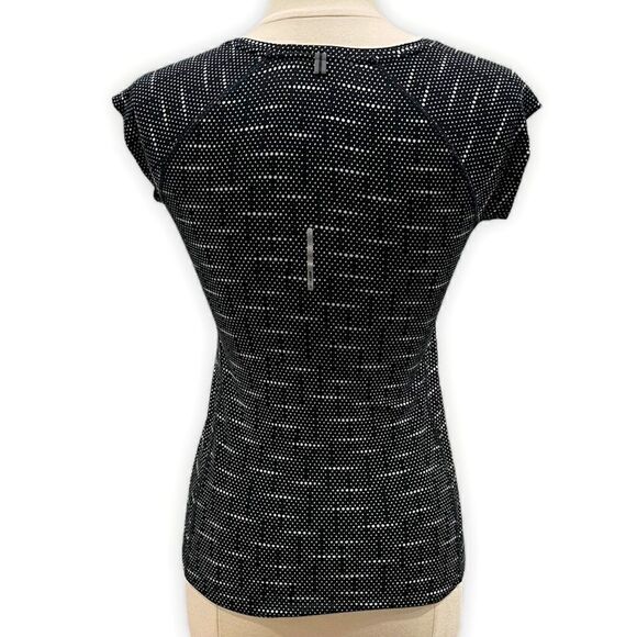 Nike Running Miler Dri-Fit T-Shirt in Size XSmall - Picture 7 of 9